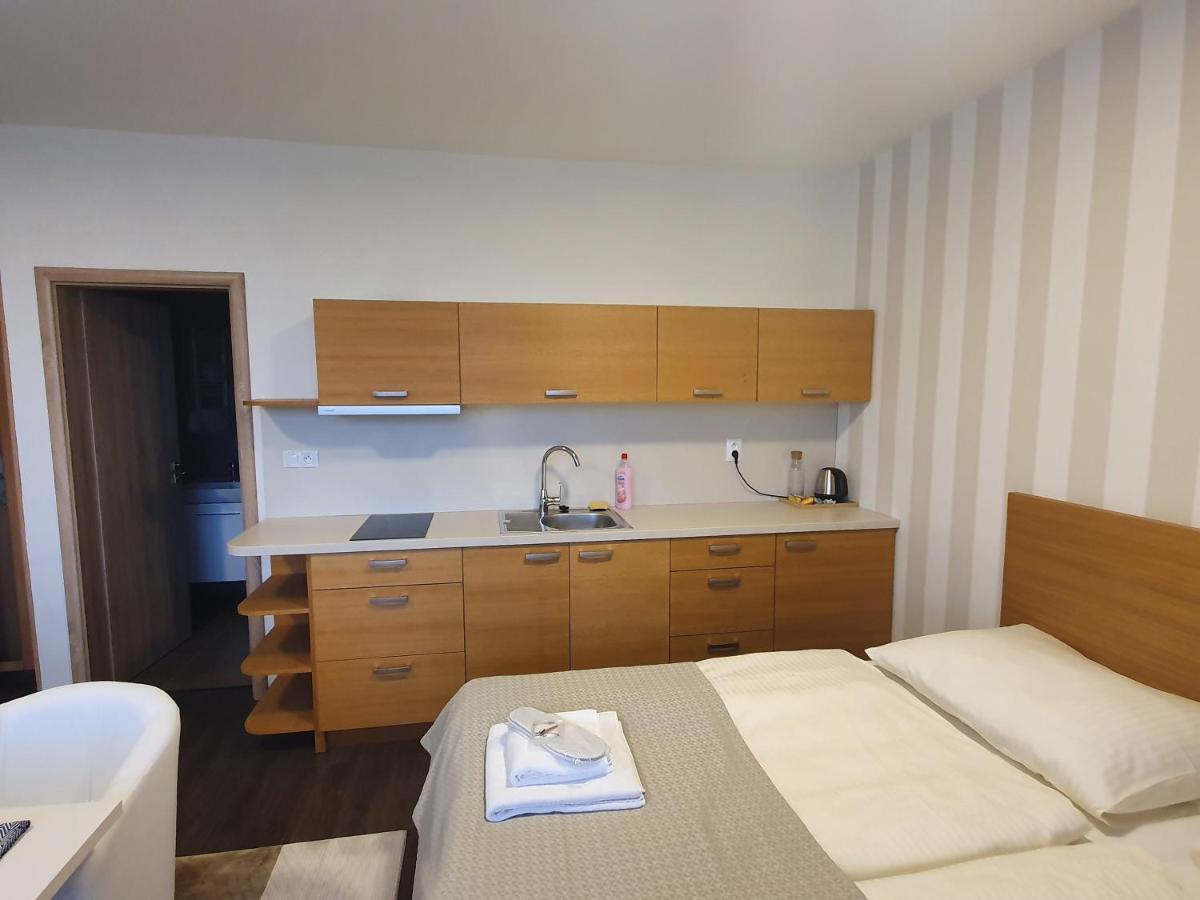 Apartments 461 Modřice Екстериор снимка
