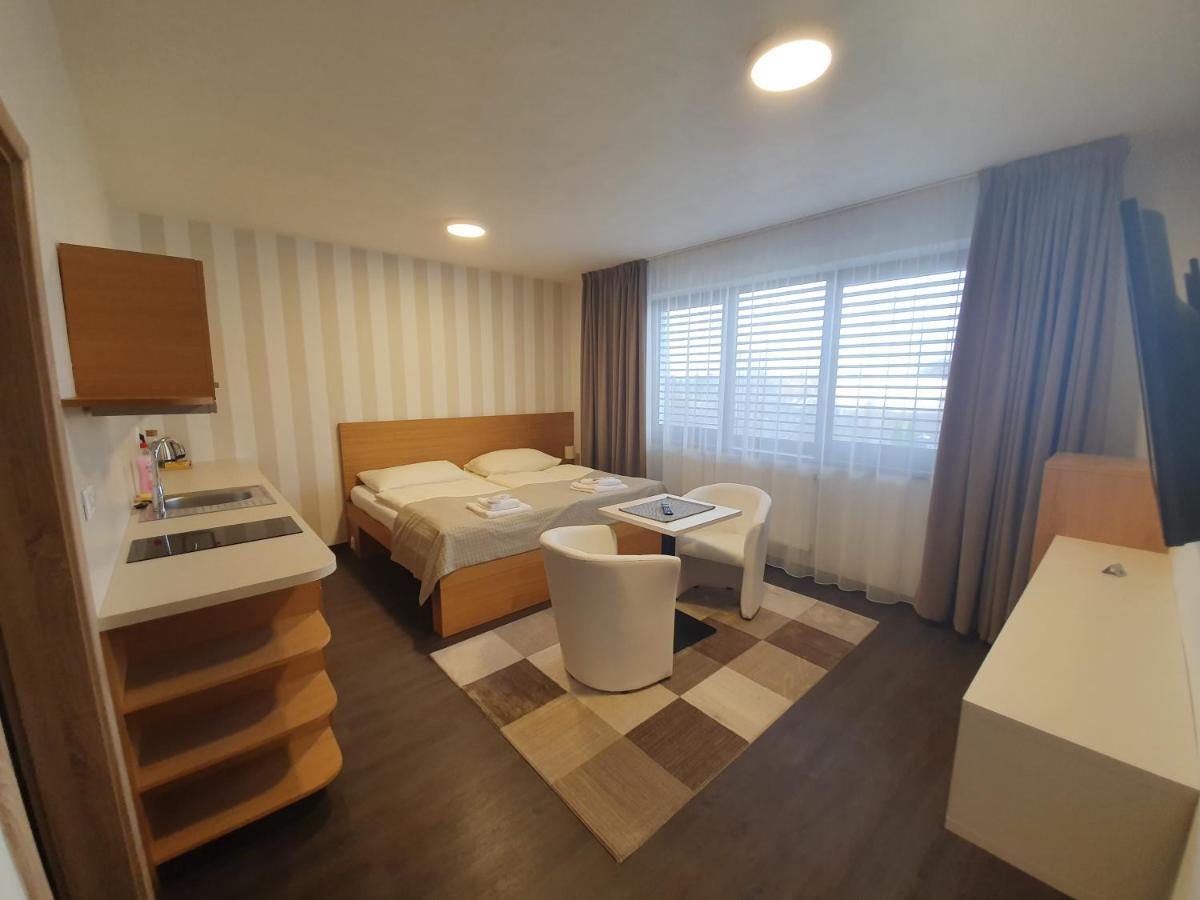 Apartments 461 Modřice Екстериор снимка